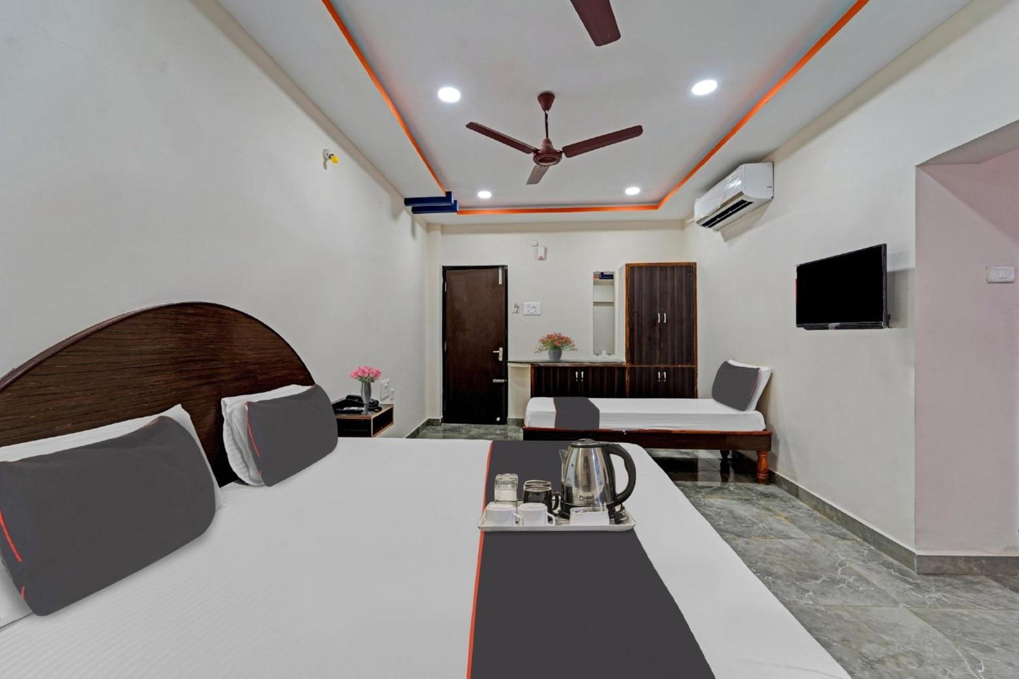 Hotel Capital O Lakshmi Residency Tirupati Exteriér fotografie